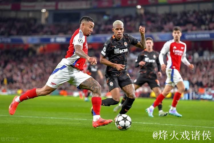 英超+欧冠第1!太强了!双冠王诞生,豪取10连胜 英超+欧冠第1!太强了!双冠王诞生,豪取10连胜